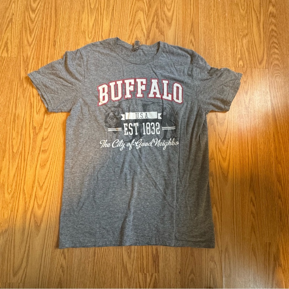 Men’s Buffalo T Shirt M